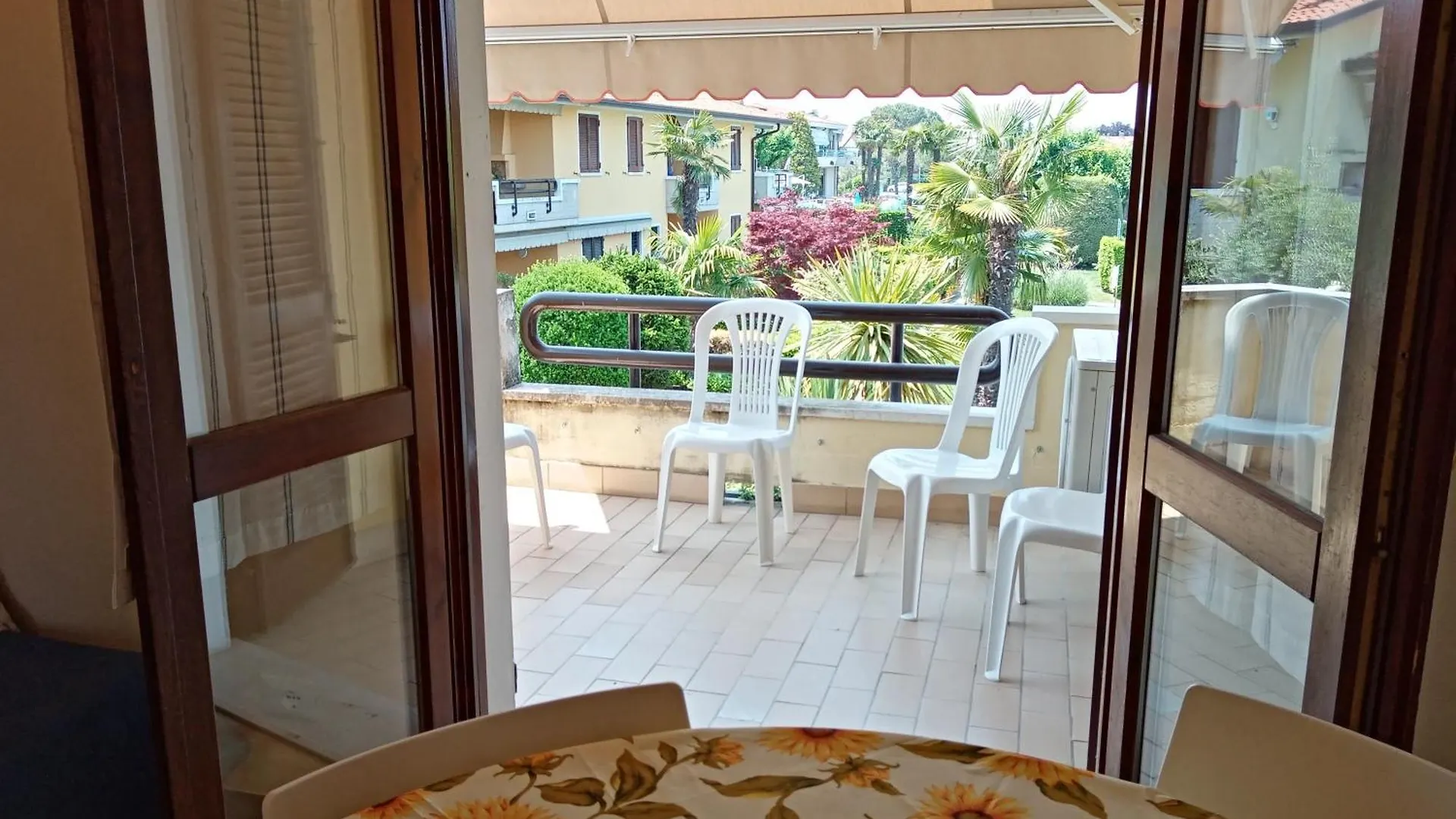 Rivazzurra Apartment - Con Piscina E Wifi Sirmione